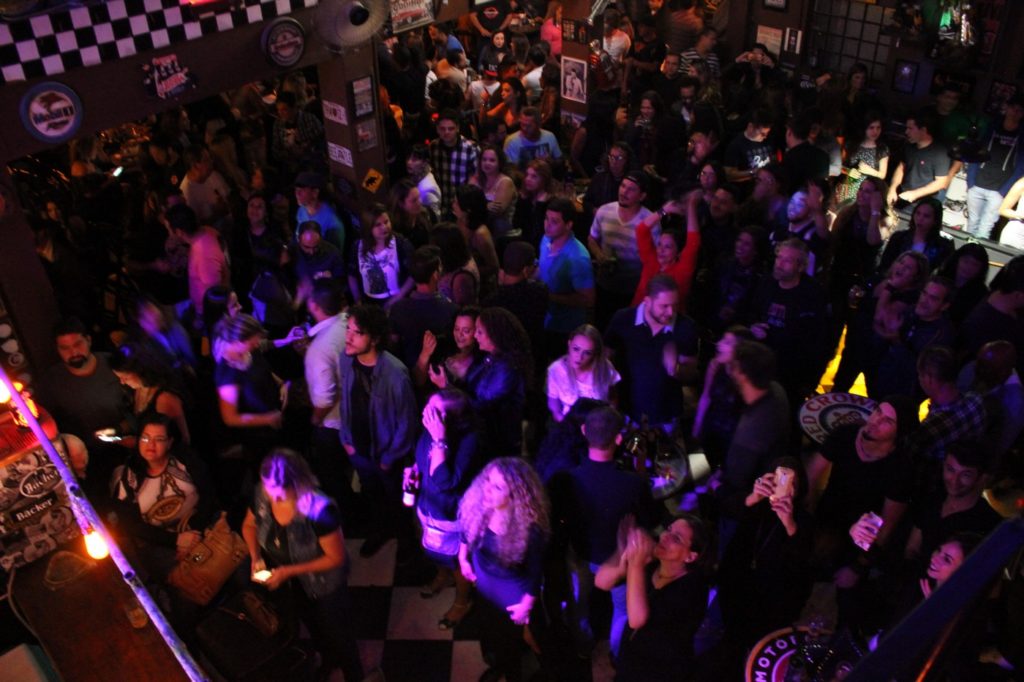 Indio Joe toca no Underground