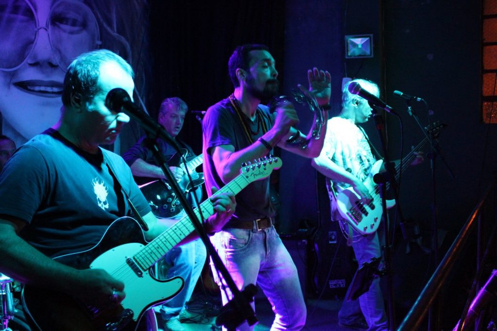 Indio Joe toca no Underground