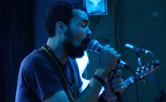 "I Put a Spell On You", por Indio Joe