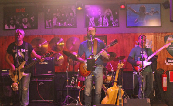 Indio Joe no Rockman Macacos