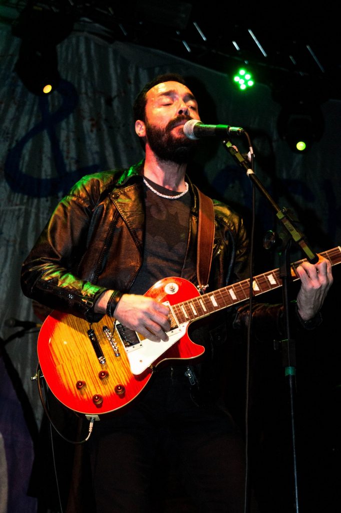 Indio Joe na festa do Camping Rock