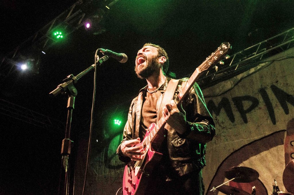 Indio Joe na festa do Camping Rock