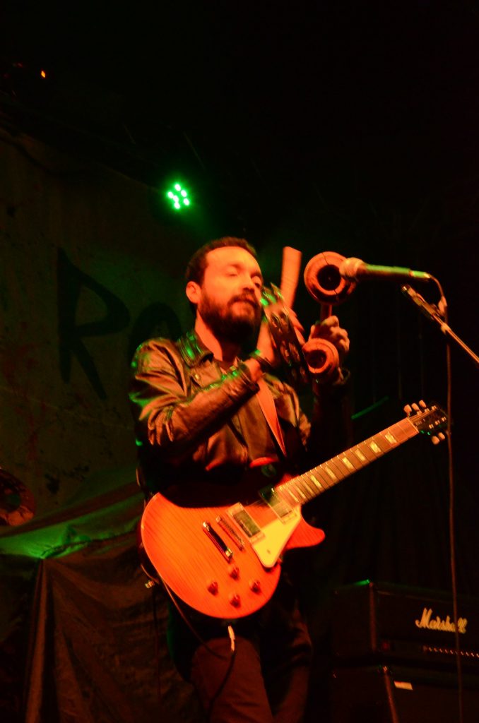 Indio Joe na festa do Camping Rock