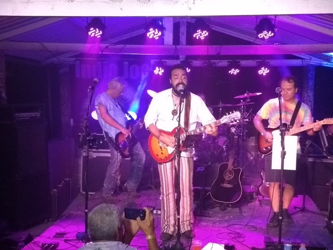 Indio Joe toca no Sitio Rock 2019