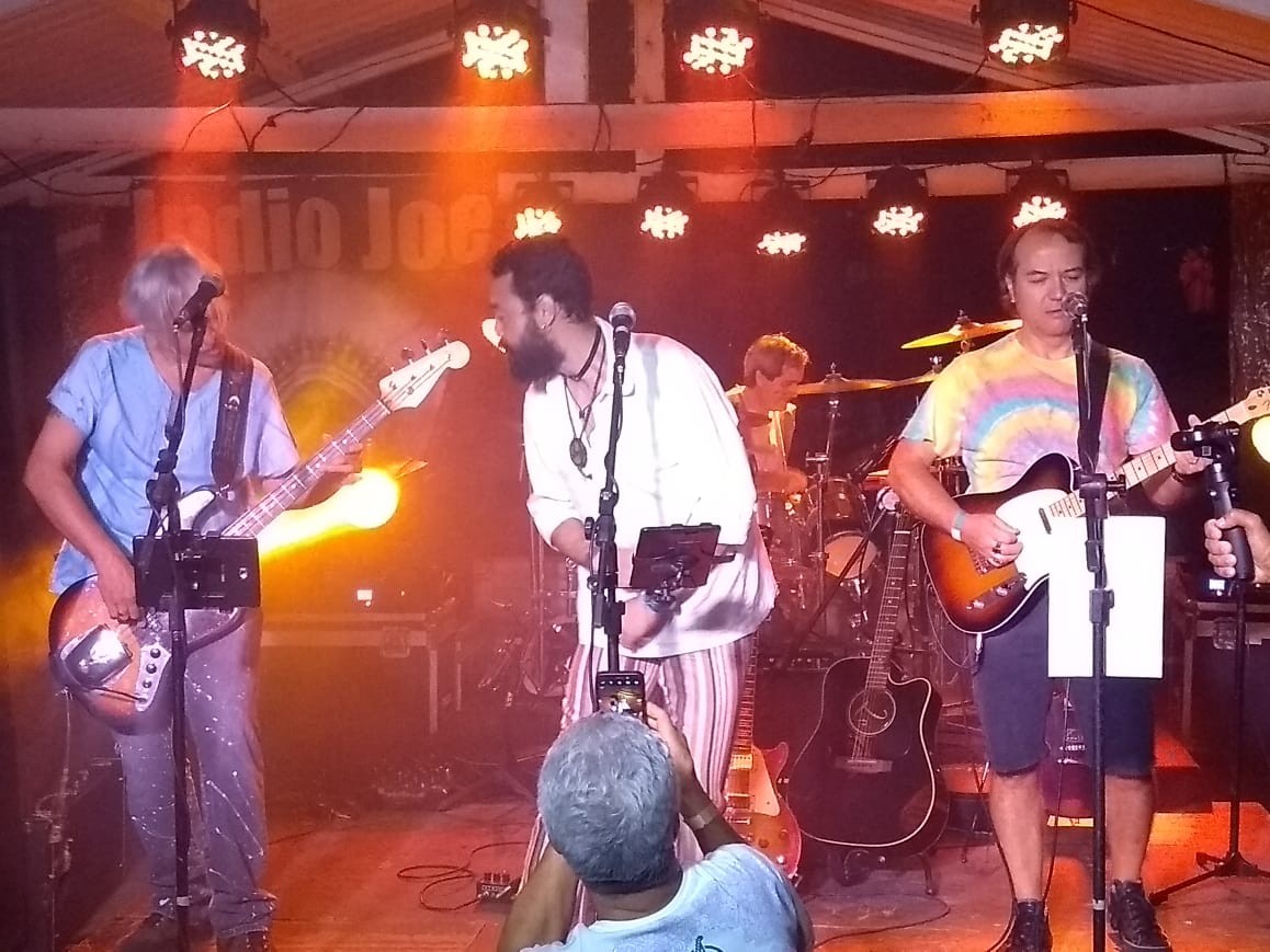 Indio Joe toca no Sitio Rock 2019