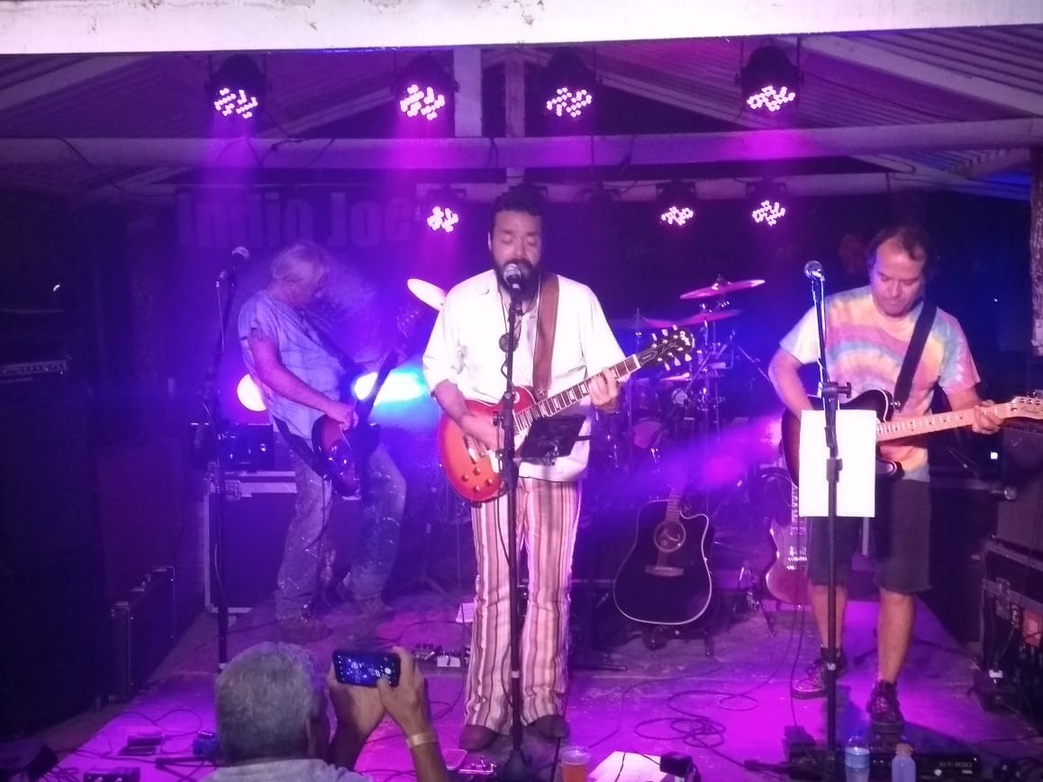 Indio Joe toca no Sitio Rock 2019