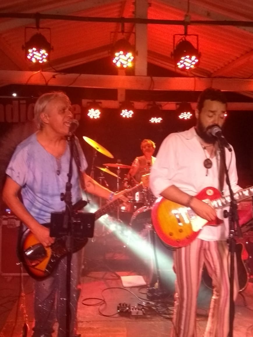 Indio Joe toca no Sitio Rock 2019