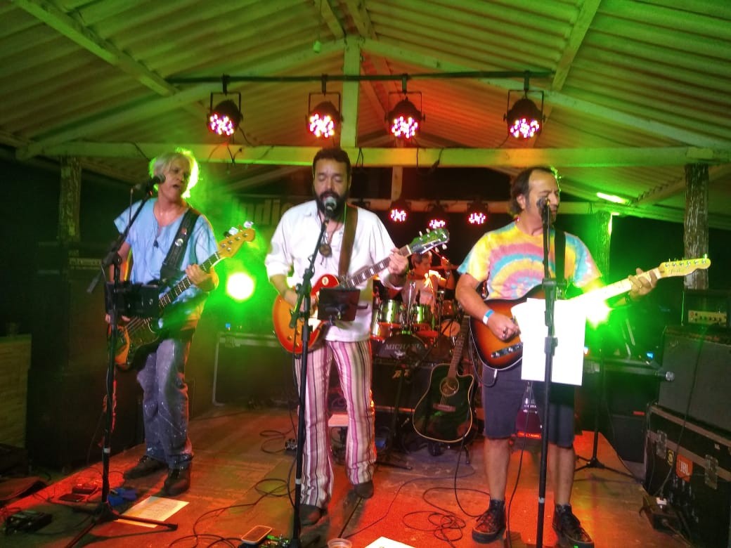 Indio Joe toca no Sitio Rock 2019