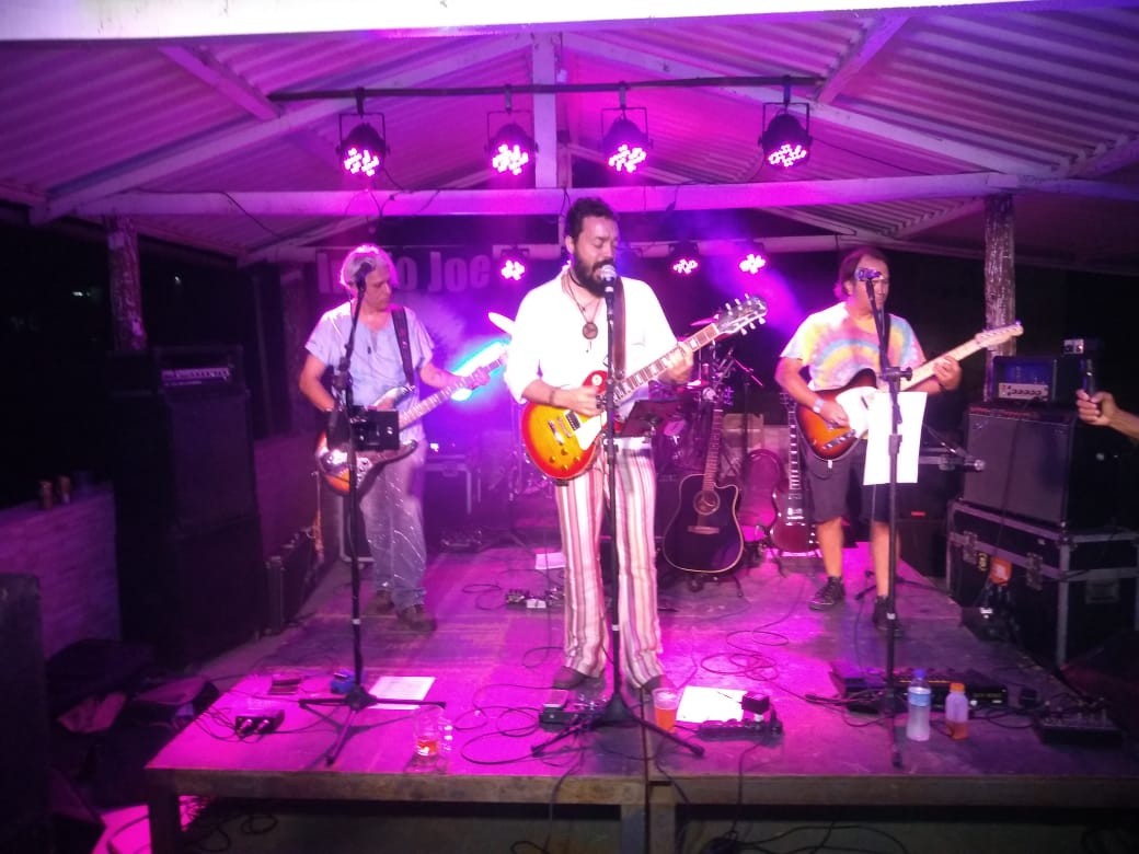 Indio Joe toca no Sitio Rock 2019